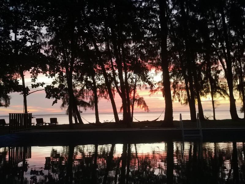 Eco Lanta Hideaway Beach Resort - Genel