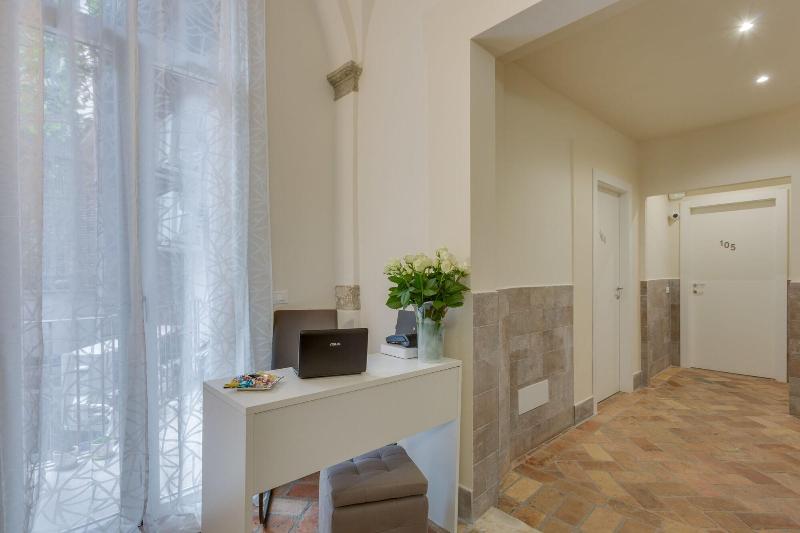 Navona Charme Suite - Lobi