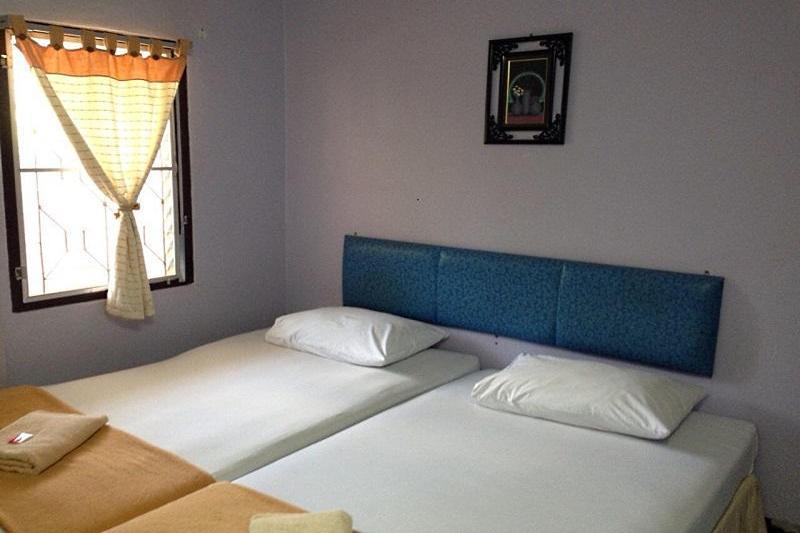 Phang Nga Guesthouse by ZUZU - Oda