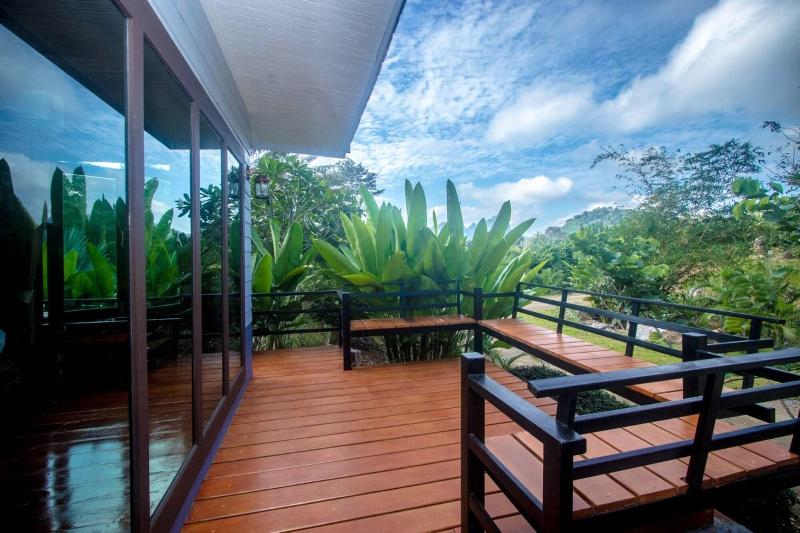 Baan Suan Hill Resort - Oda