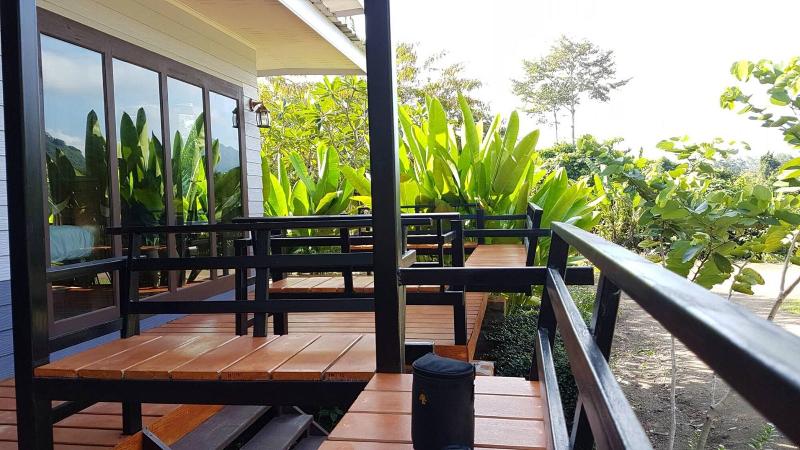 Baan Suan Hill Resort - Oda