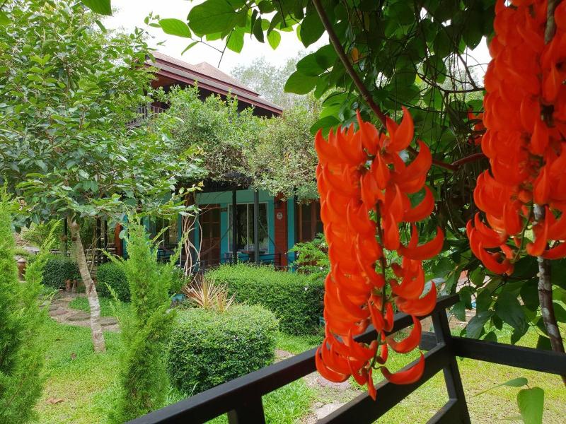 Baan Suan Hill Resort - Oda