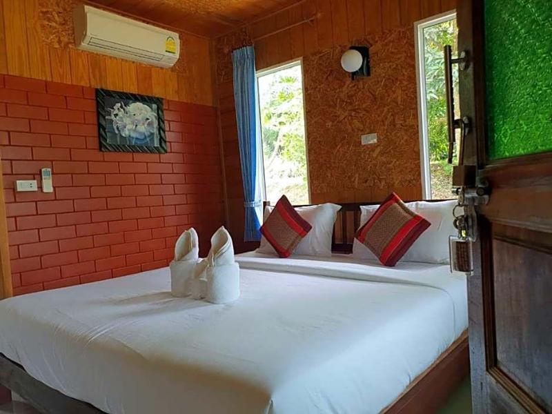 Baan Suan Hill Resort - Oda