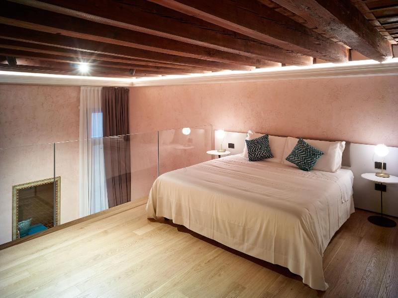 Ca' dei Proverbi Suites - Oda