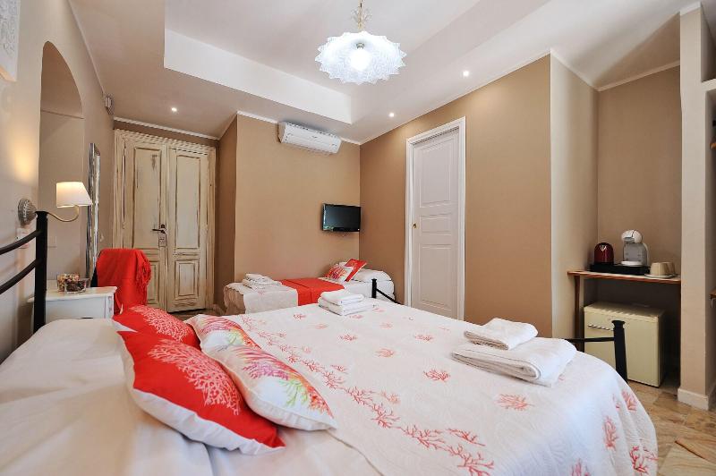 Onda Marina Rooms - Oda