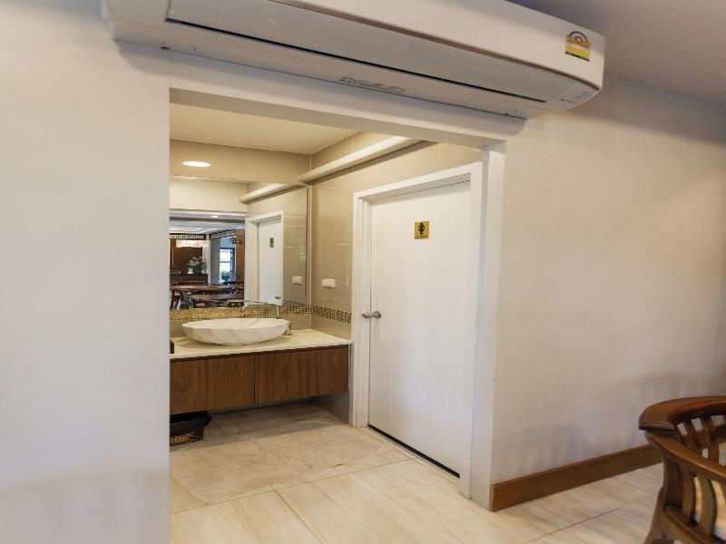 Lima Lanna Hotel - Lobi