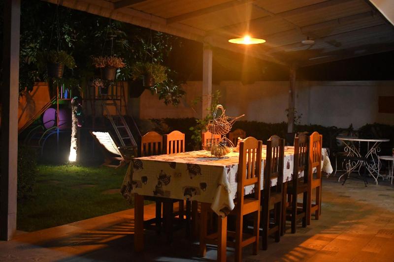 Rungnara Pool Villa - Restoran