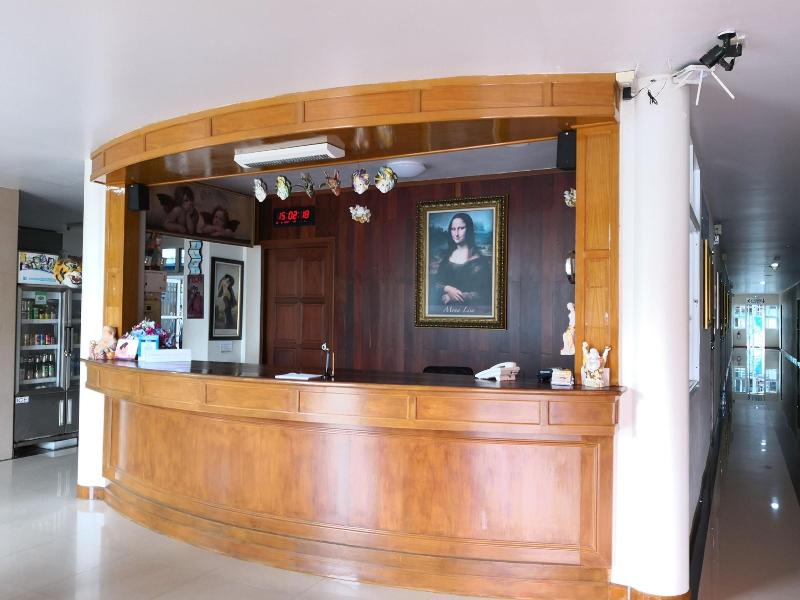 Phadaeng Hotel - Lobi