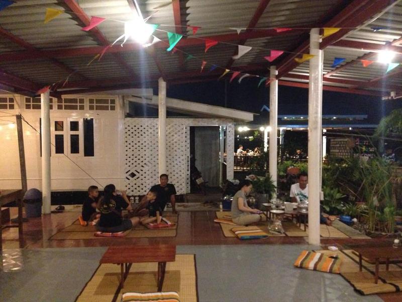 Se Sun Amphawa - Aktivite