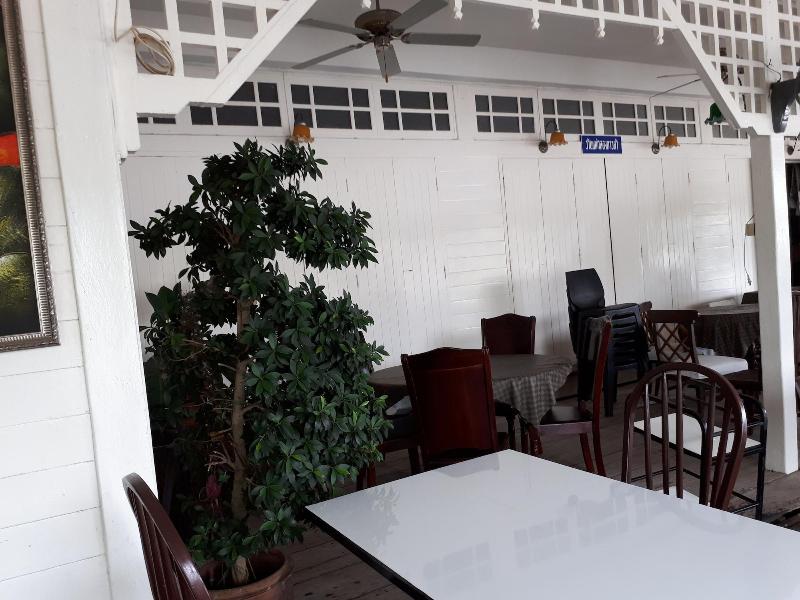 Se Sun Amphawa - Restoran