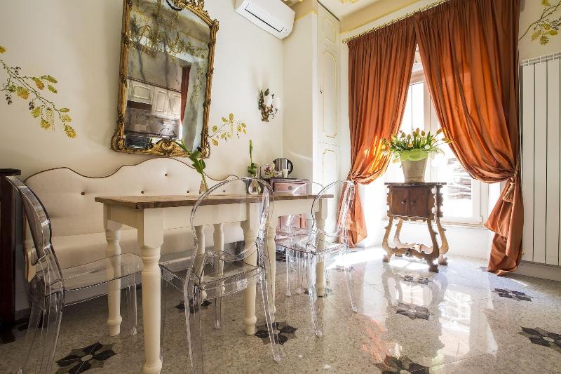 Trastevere Royal Suite - Lobi