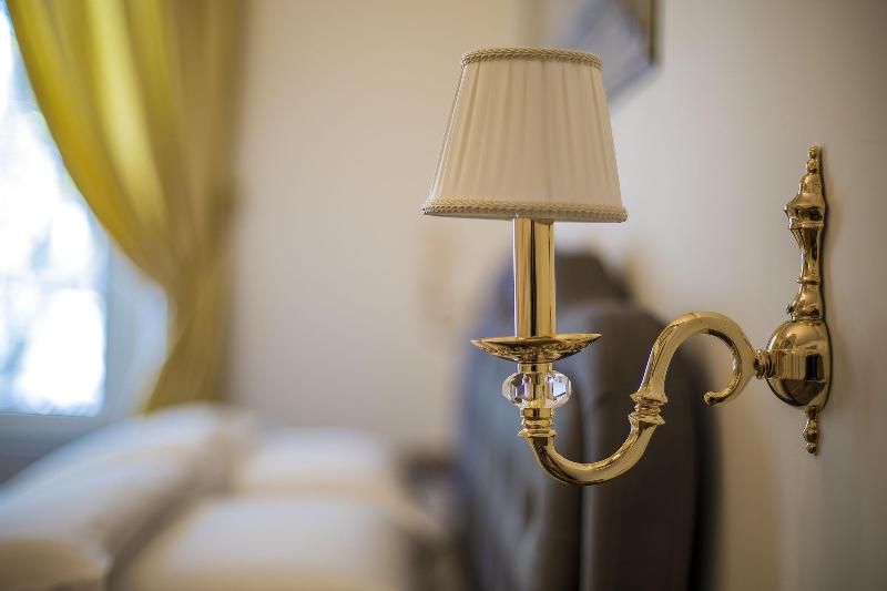 Trastevere Royal Suite - Oda