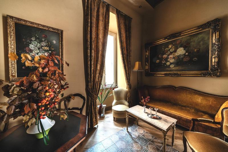 Navona Grand Suite - Lobi