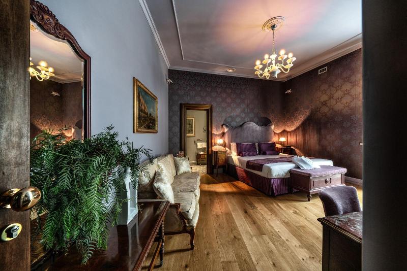 Navona Grand Suite - Oda