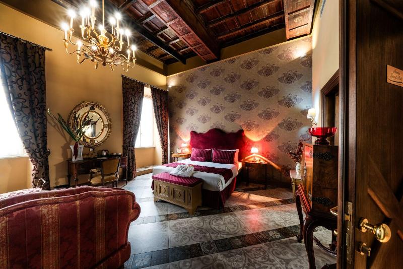 Navona Grand Suite - Oda