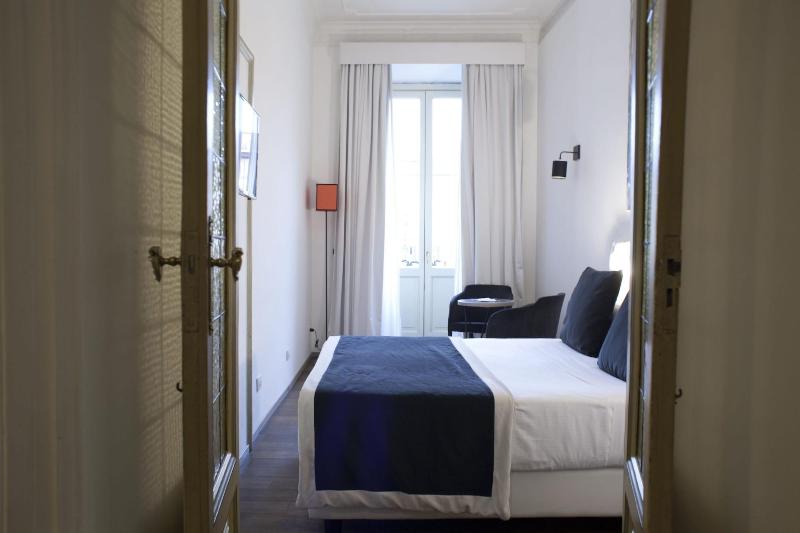 Piazza Farnese Luxury Suites - Oda