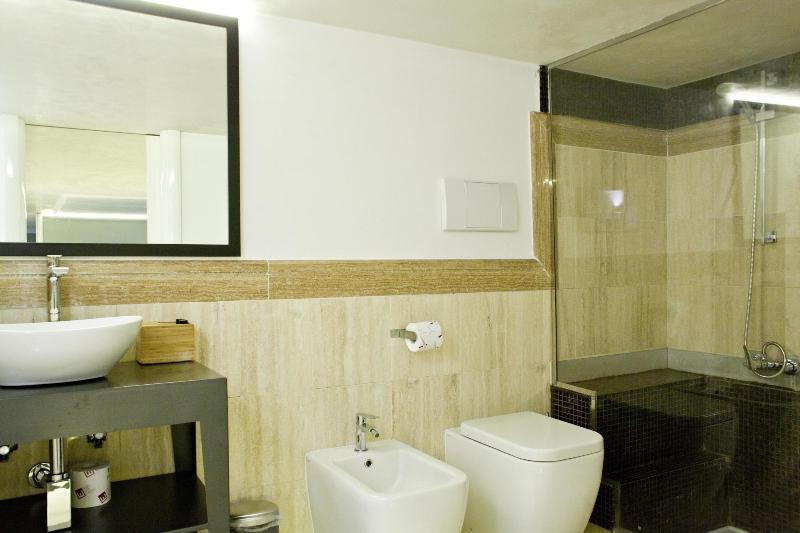 Piazza Farnese Luxury Suites - Oda