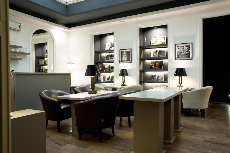 Piazza Farnese Luxury Suites - Restoran