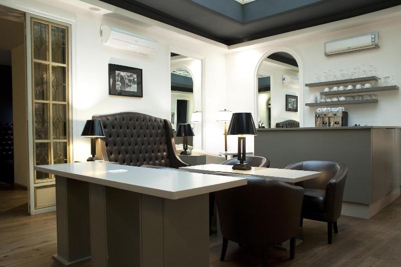 Piazza Farnese Luxury Suites - Restoran