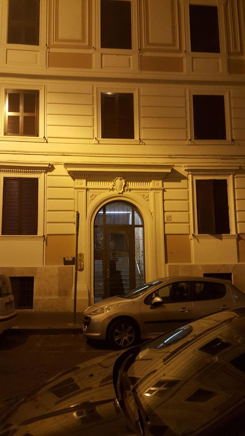 Una Finestra Su Monti - Genel