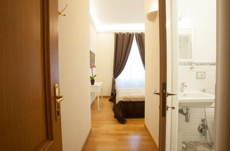 Innsiderome - Oda