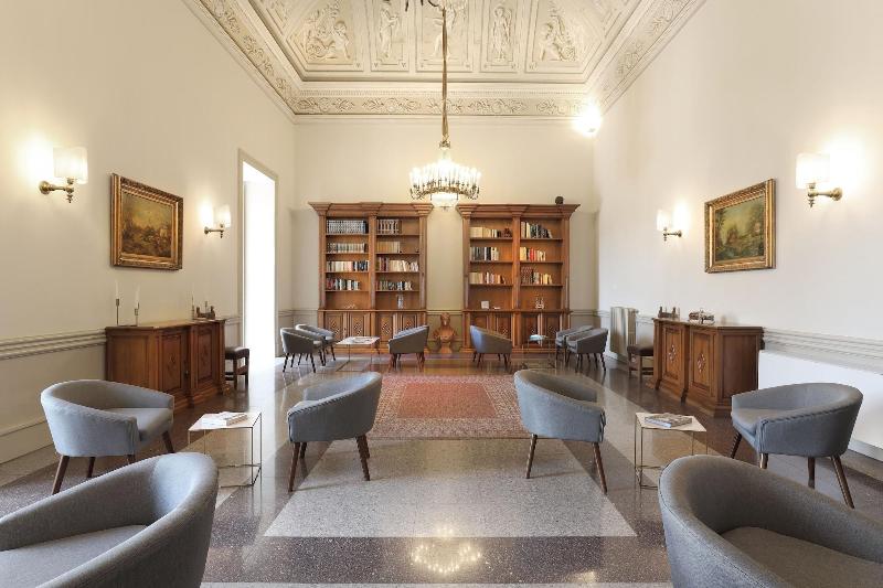 Palazzo Circolone - Lobi