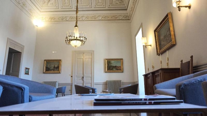 Palazzo Circolone - Lobi