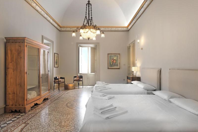 Palazzo Circolone - Oda