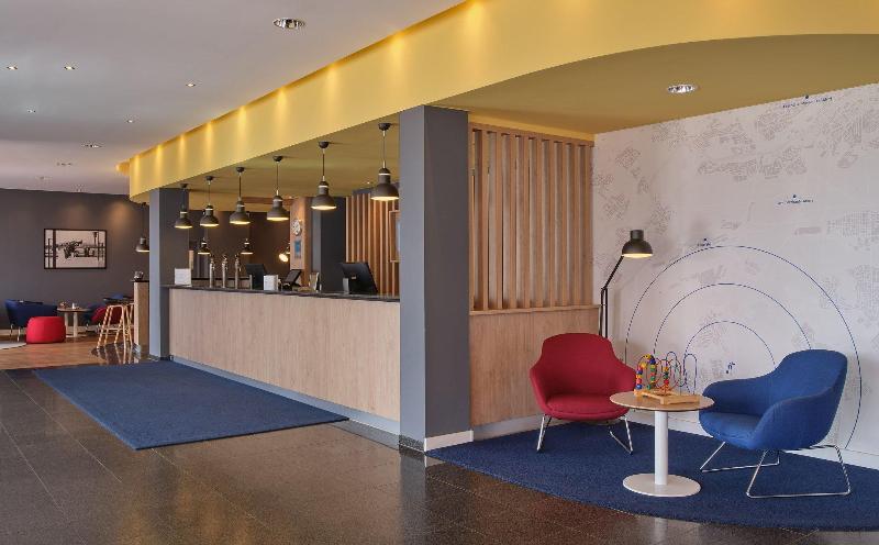 Holiday Inn Express Frankfurt Airport - Lobi