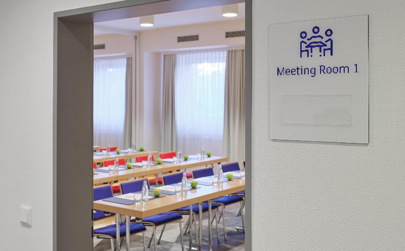 Holiday Inn Express Frankfurt Airport - Toplantı