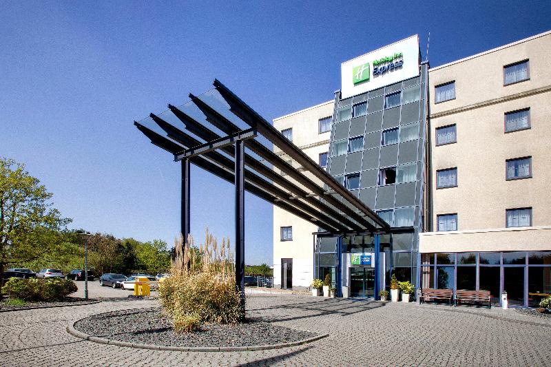 Holiday Inn Express Frankfurt Airport - Genel