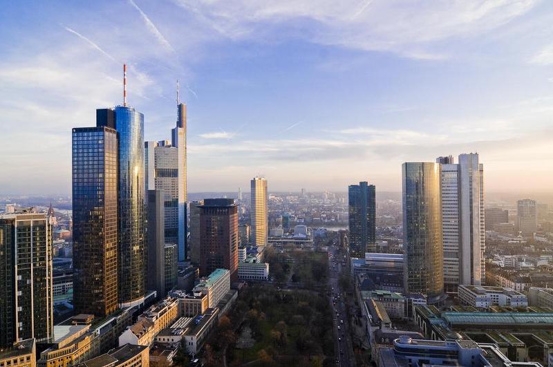 Holiday Inn Express Frankfurt Airport - Genel