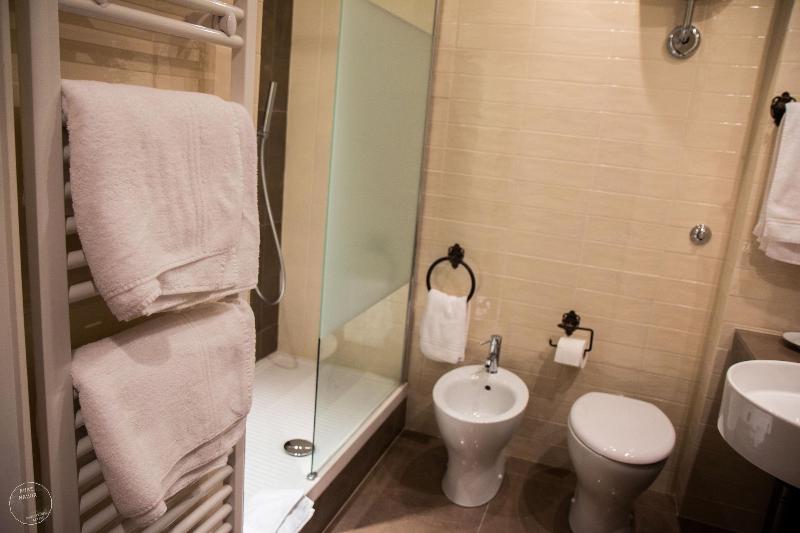 Domus Monamì Luxury Suites - Oda