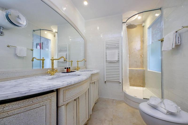 Domus Monamì Luxury Suites - Oda