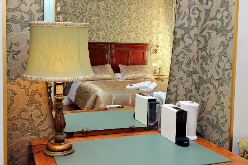Domus Monamì Luxury Suites - Oda