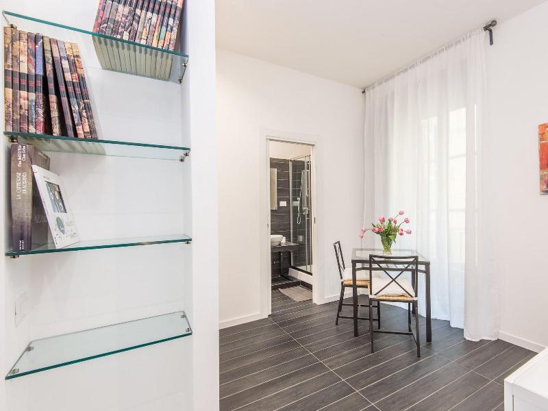 Vatican Luxury Suites - Oda
