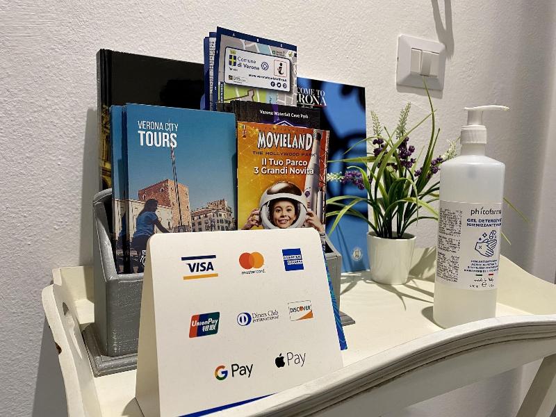 Verona Rooms - Lobi