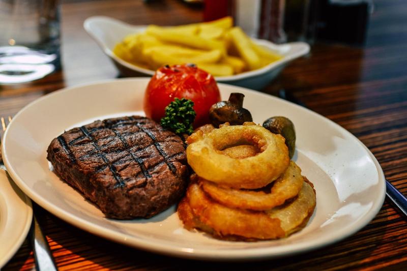 The Dutch Mill Hotel - Restoran