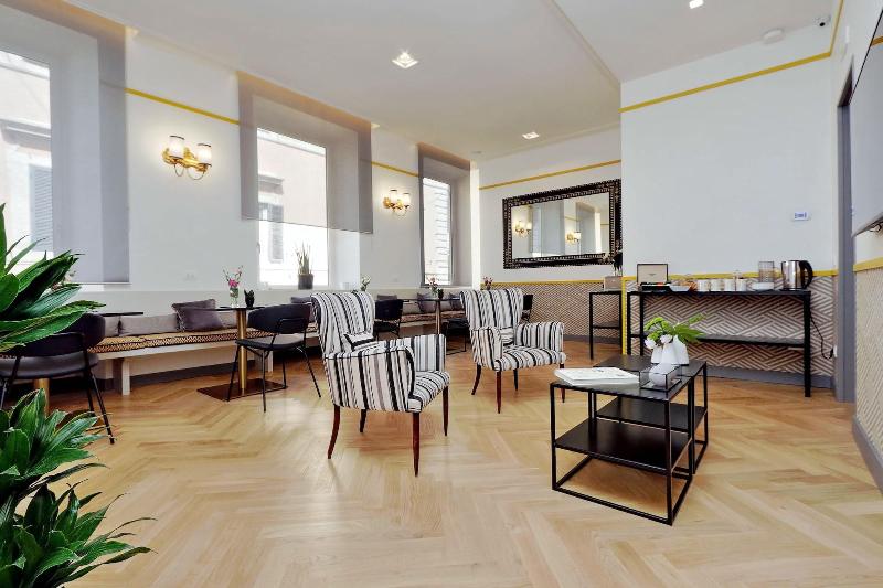Roma Five Suites - Lobi