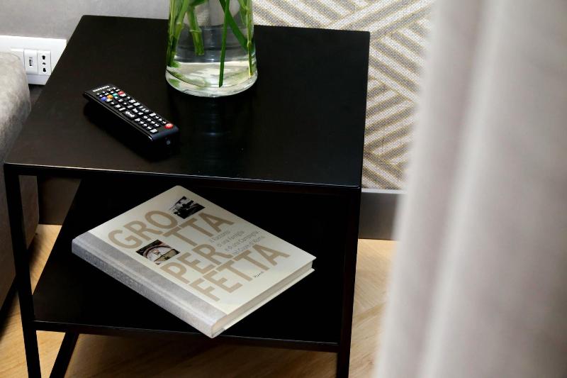 Roma Five Suites - Lobi