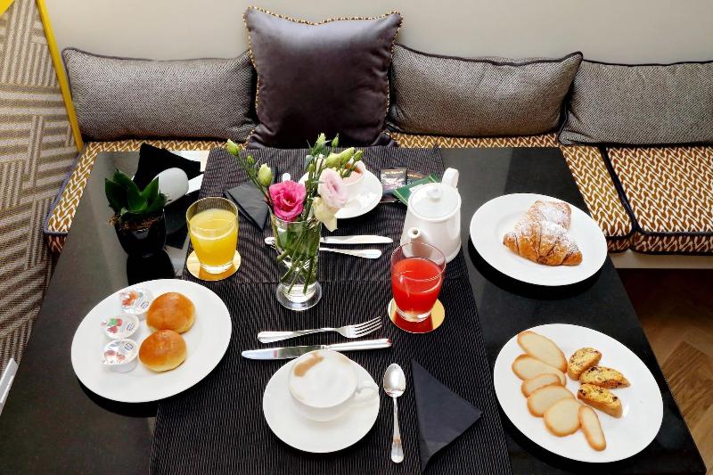 Roma Five Suites - Restoran