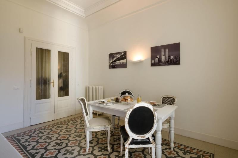 Bea Suites Luxury Rooms - Lobi