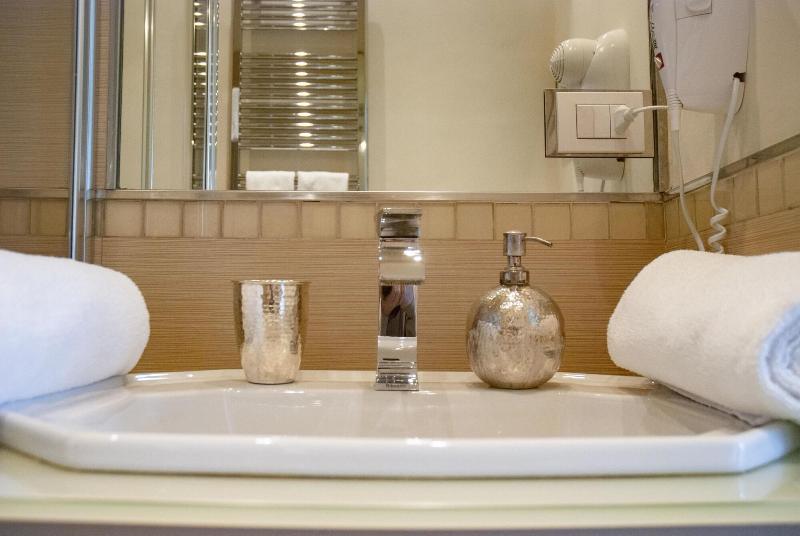Bea Suites Luxury Rooms - Oda