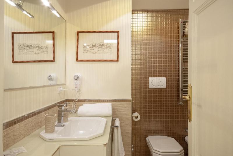 Bea Suites Luxury Rooms - Oda