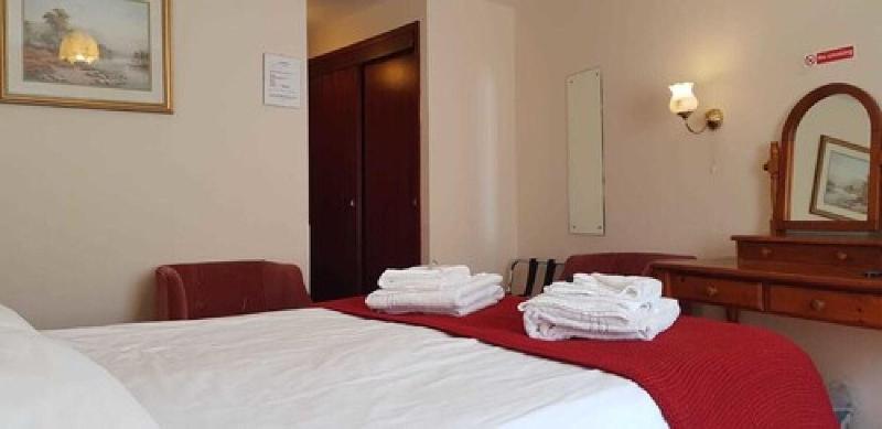 Mount Pleasant Hotel - Oda