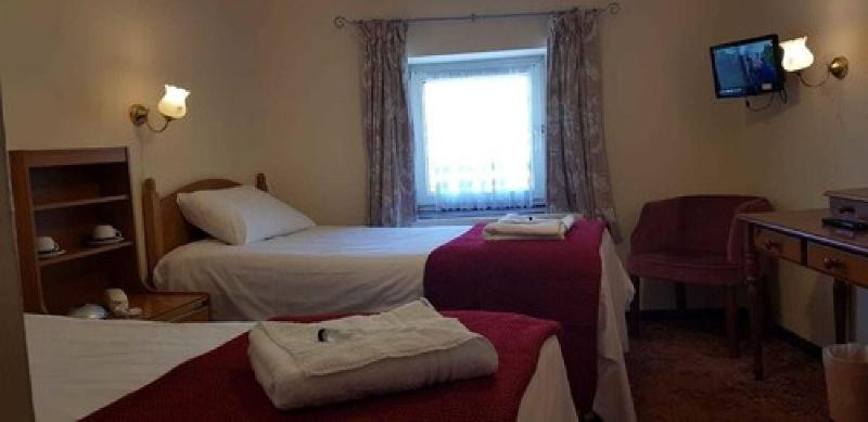 Mount Pleasant Hotel - Oda
