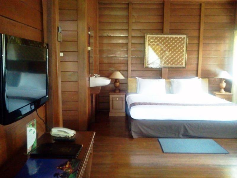 Citra Cikopo Hotel And Family Cottages - Oda