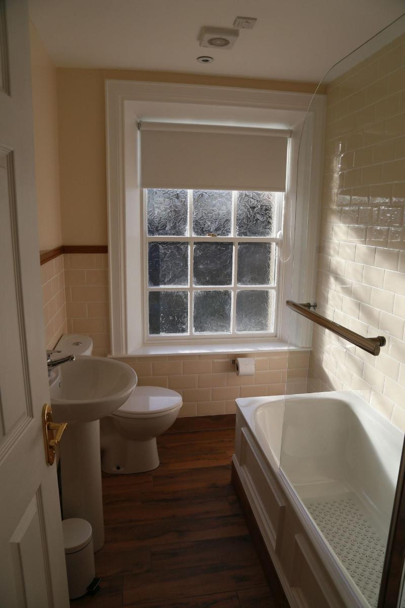Number 8 The Townhouse - Oda