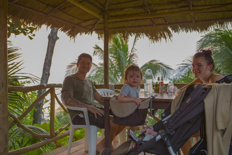 Lanta Coral Beach Resort - Restoran