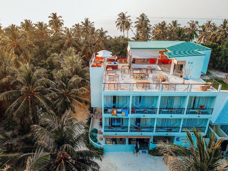 Bliss Dhigurah - Genel